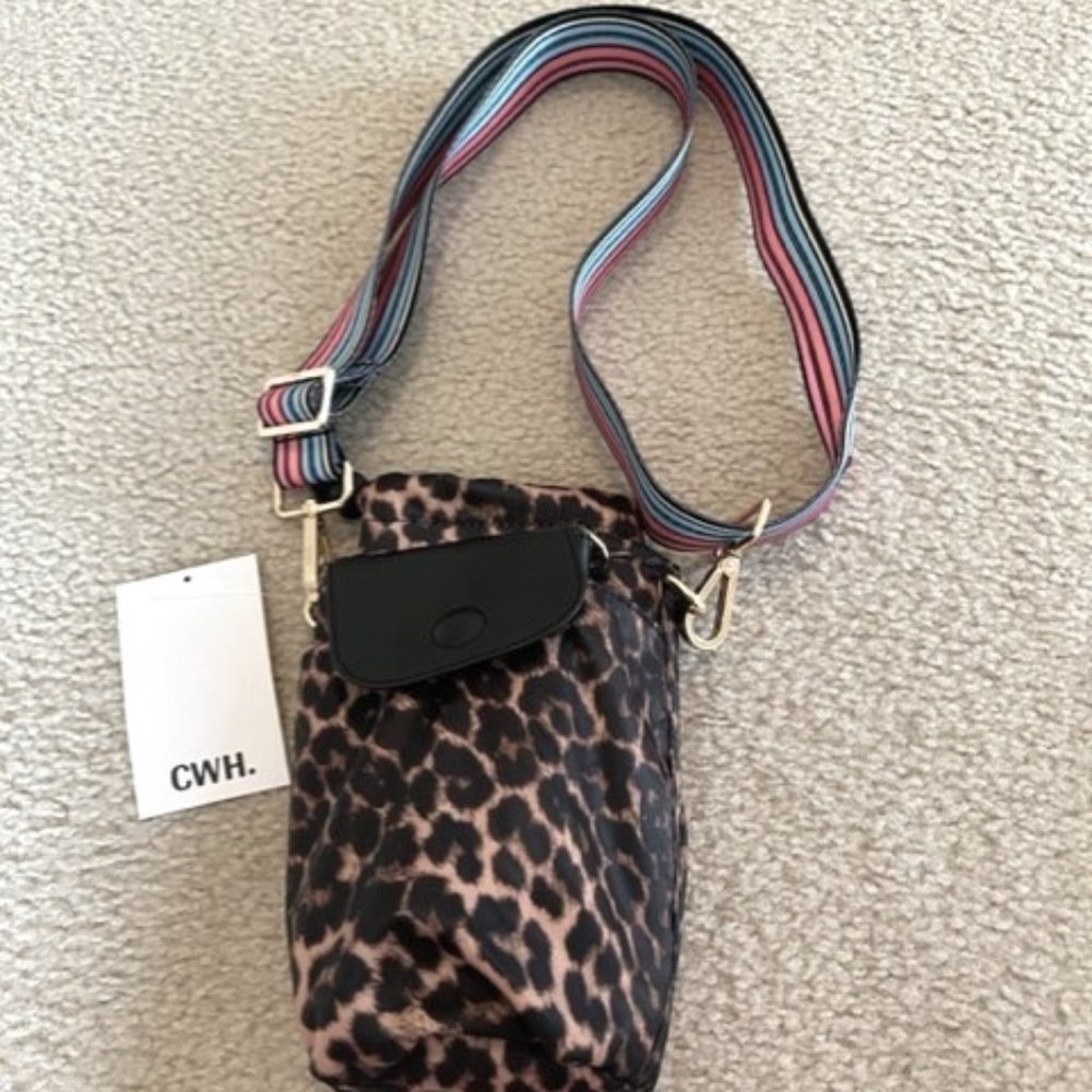 CWH Charley Was Here convertible cross body water bottle handbag